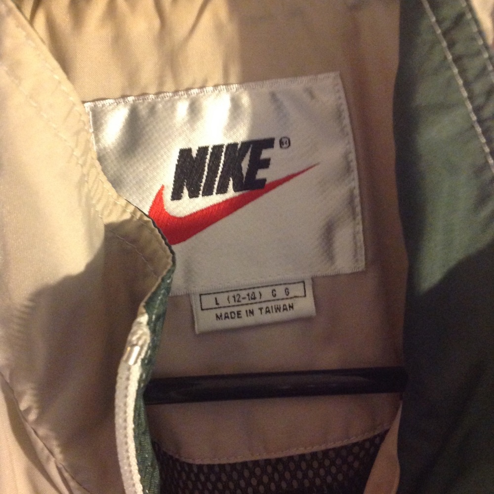 Men's vintage Nike windbreaker - Picture 4 of 4